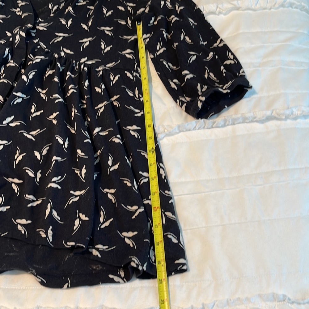 EUC Maeve by Anthropologie Henley - size XS - Picture 6 of 9